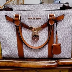 Michael Kors Satchel Bag sz  9hgt x 12.5 wide.  Cream and brown